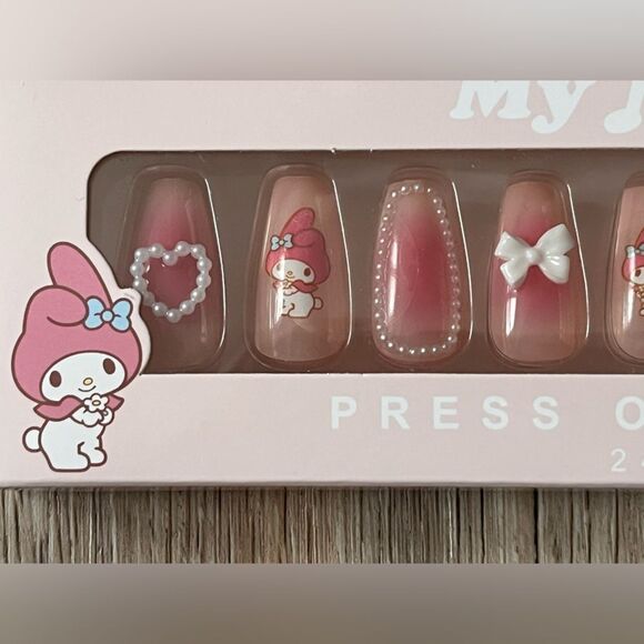 Set of 2 Sanrio My Melody Press-On Manicure 24 Nails Per Set - Picture 1 of 8